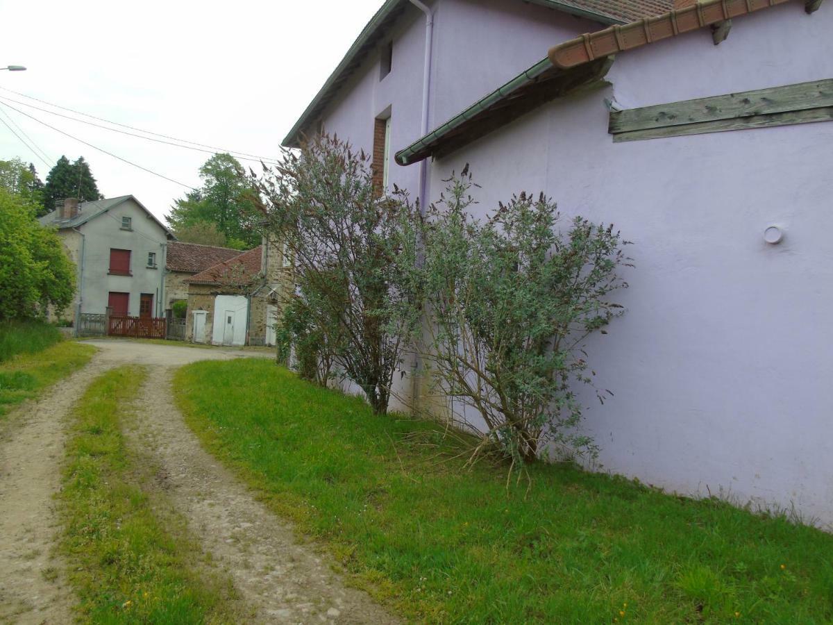 Linards Puy Larousse Farm House B&B 외부 사진