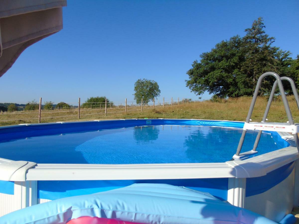 Linards Puy Larousse Farm House B&B 외부 사진